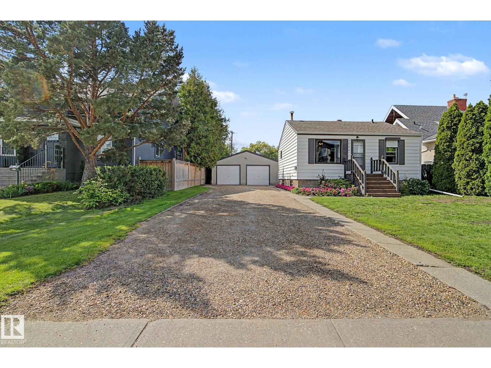9706 159 St Nw Property Photo 5