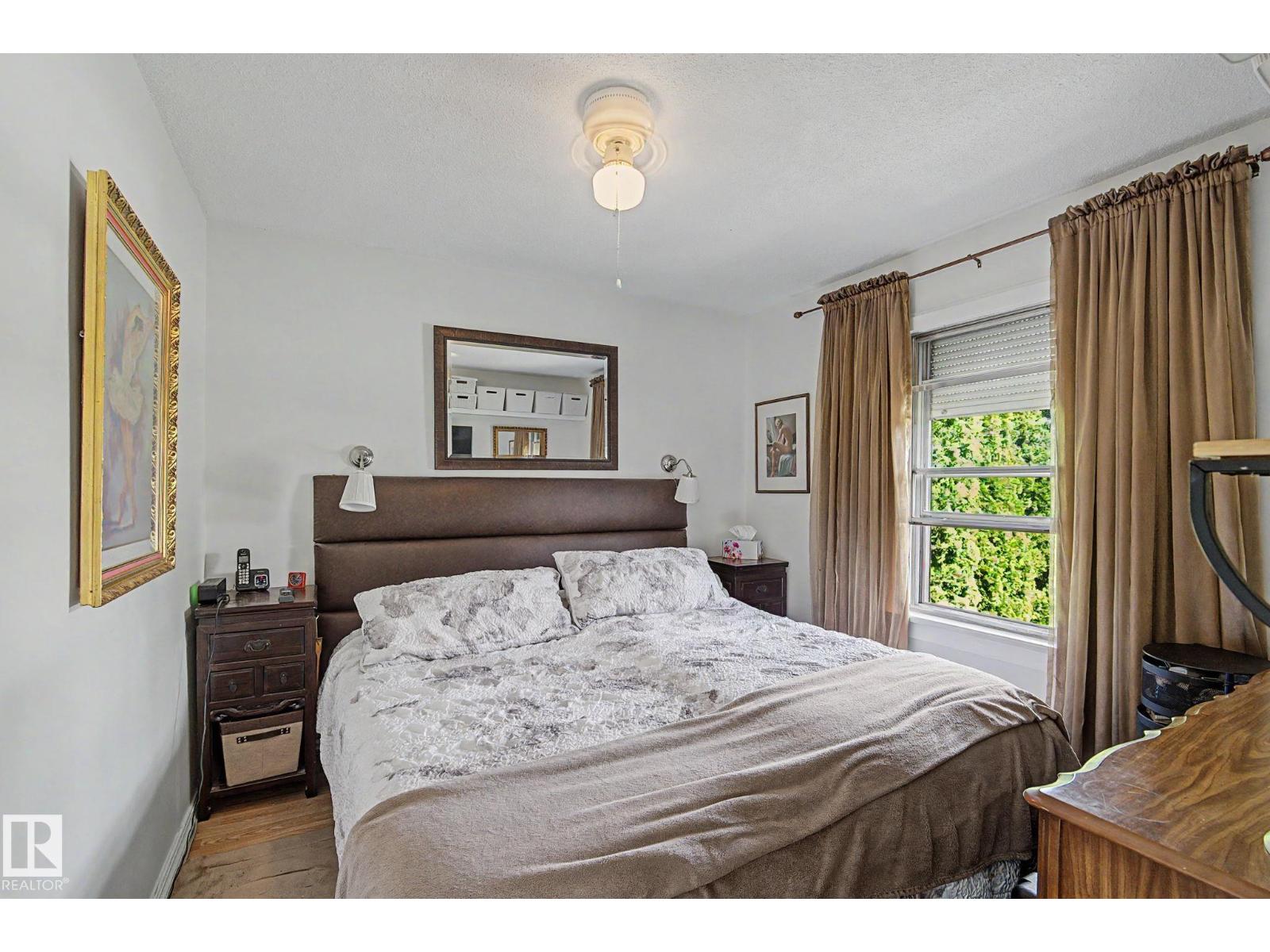 9706 159 St Nw Property Photo 19