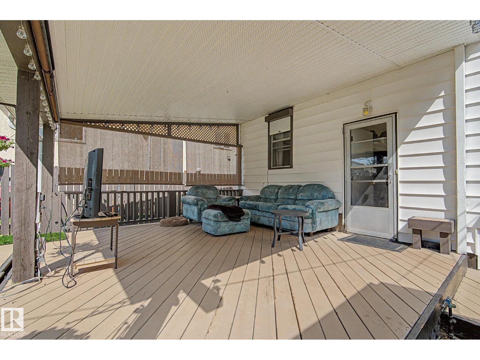 9706 159 St Nw Property Photo 29