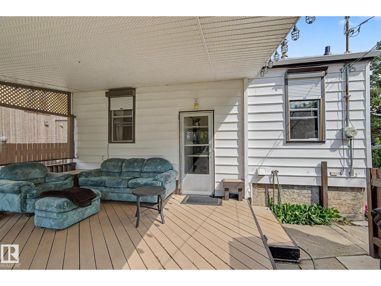 9706 159 St Nw Property Photo 31