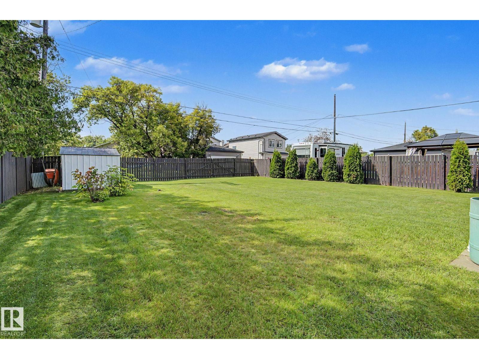 9706 159 St Nw Property Photo 39