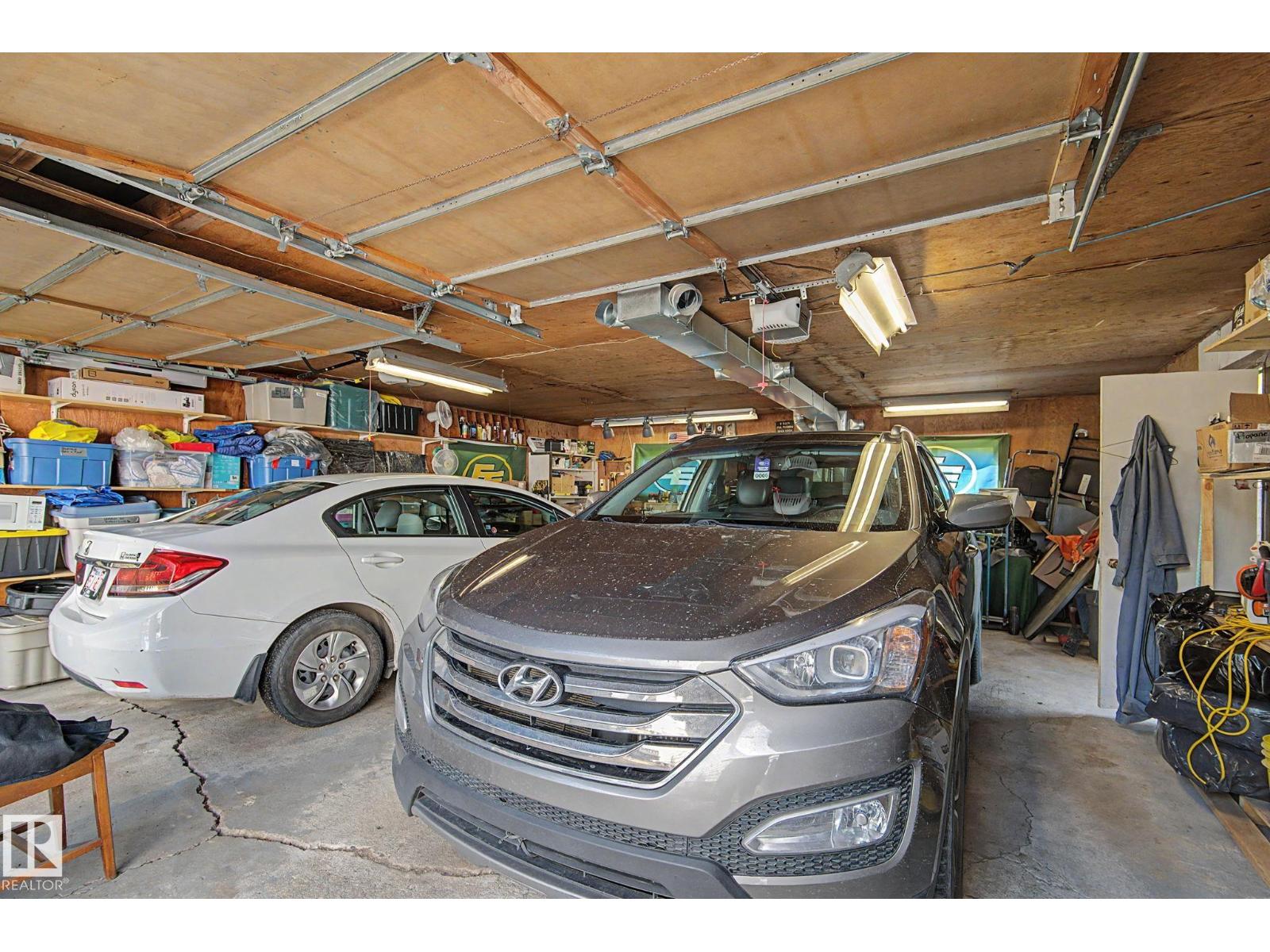 9706 159 St Nw Property Photo 42