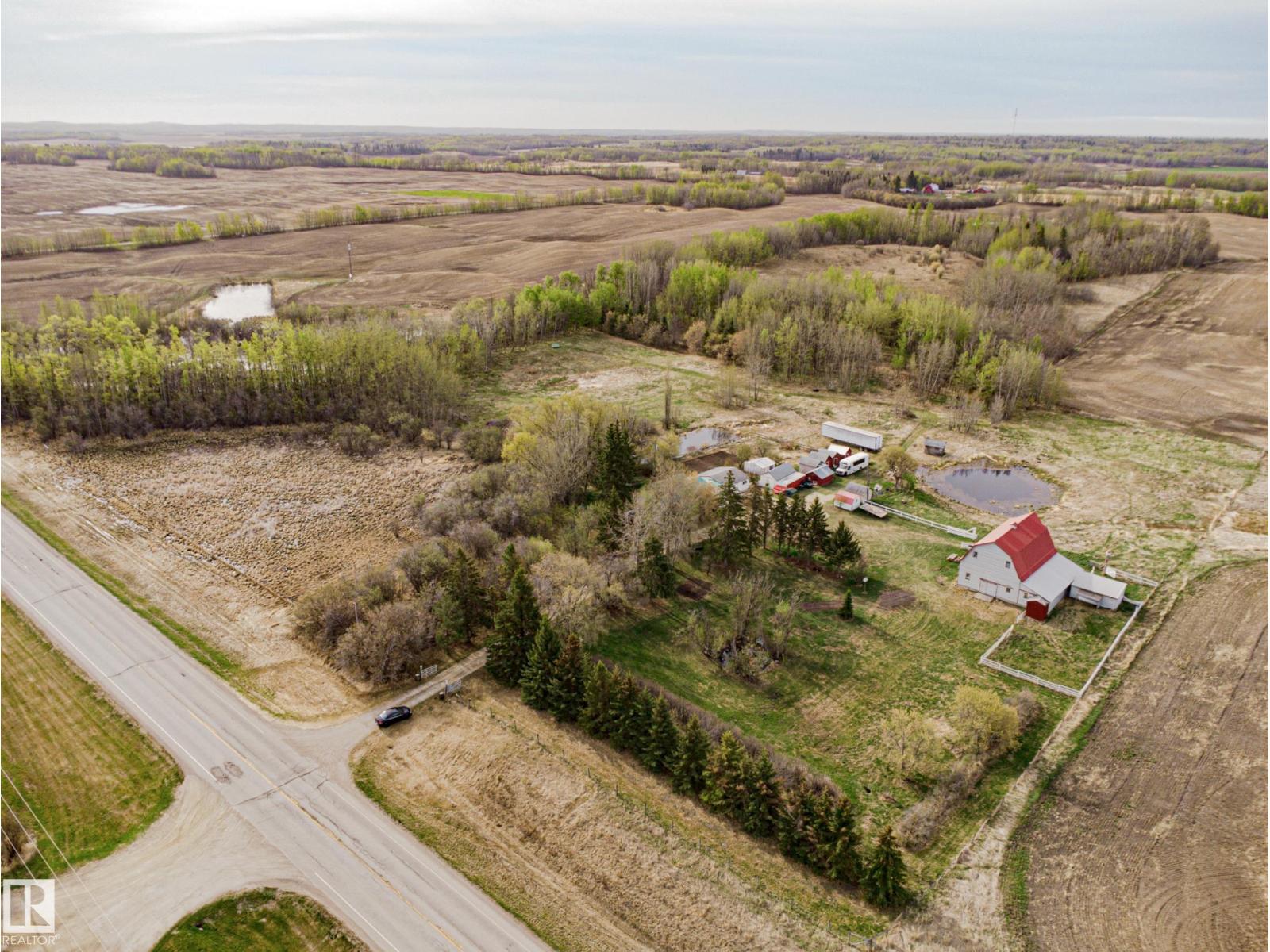 2409 Hwy 633 Nw Property Photo 4