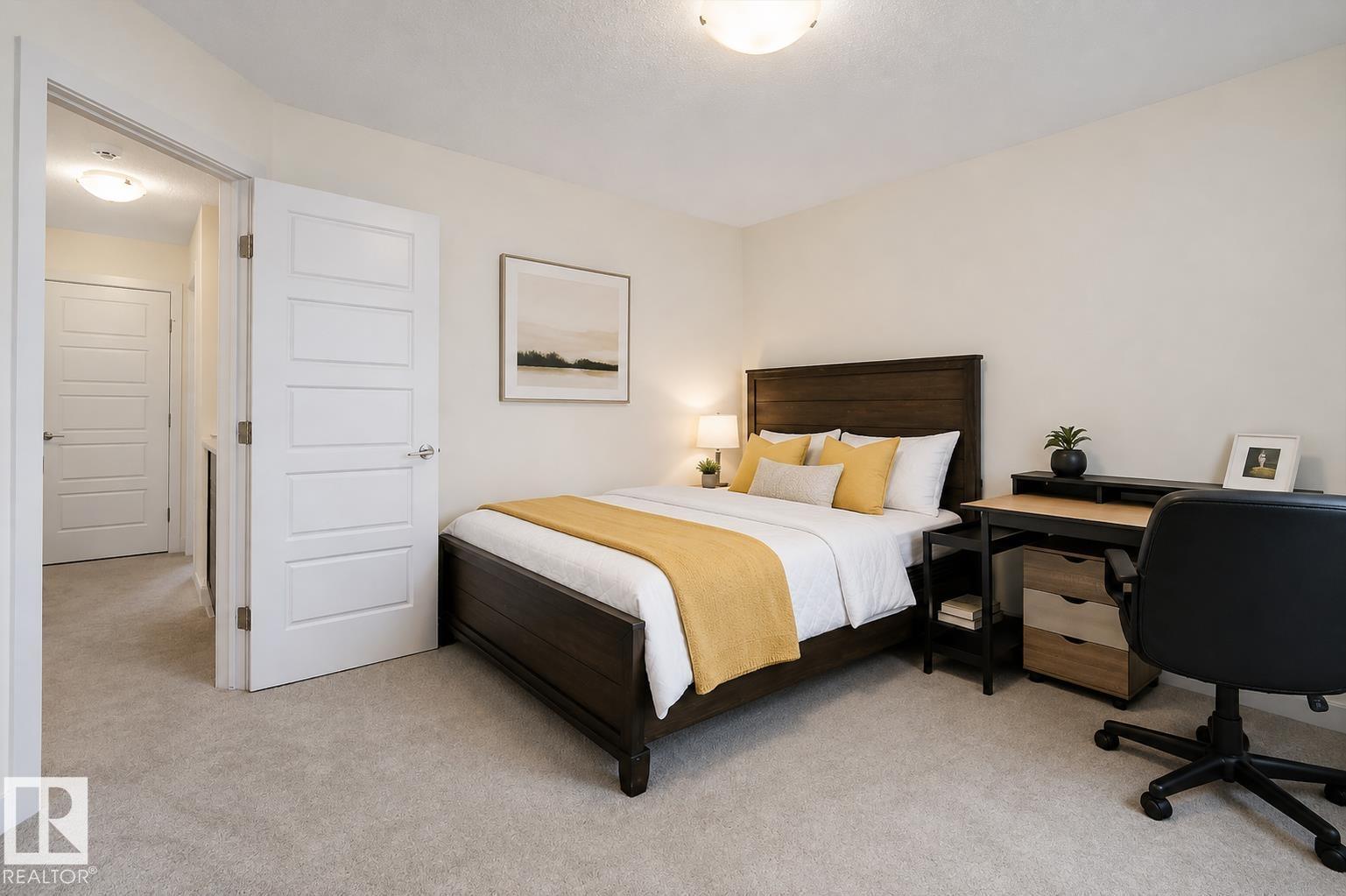 15832 11 Av Sw Property Photo 26