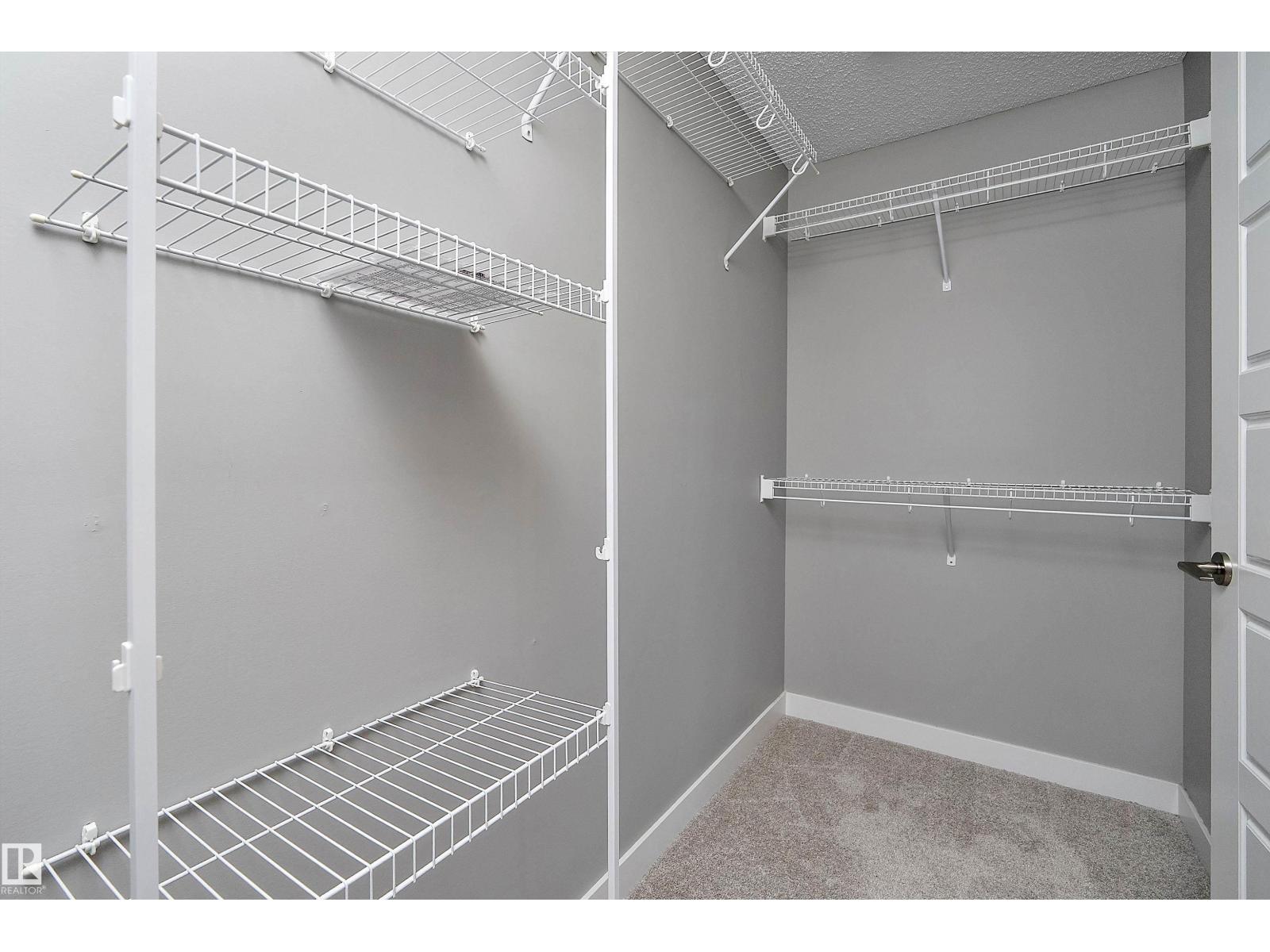 15832 11 Av Sw Property Photo 34