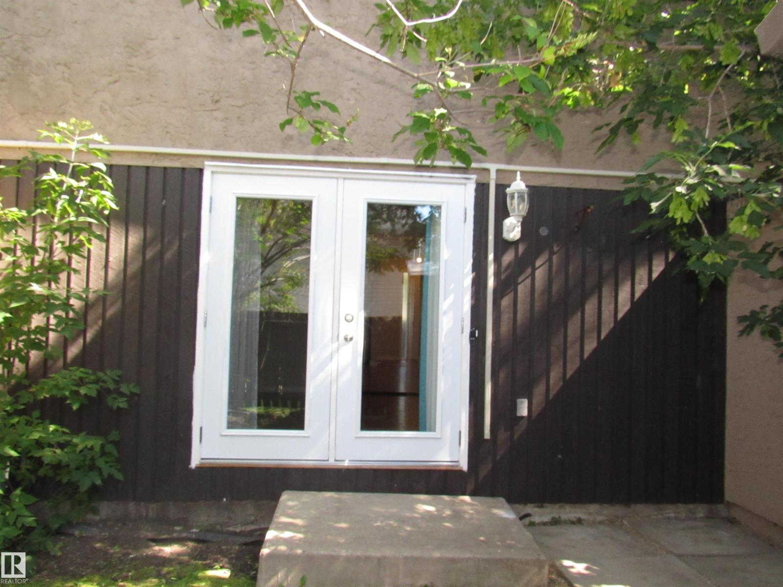 1692 37 St Nw Property Photo 36