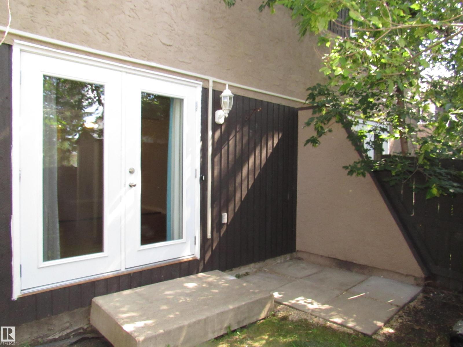 1692 37 St Nw Property Photo 37