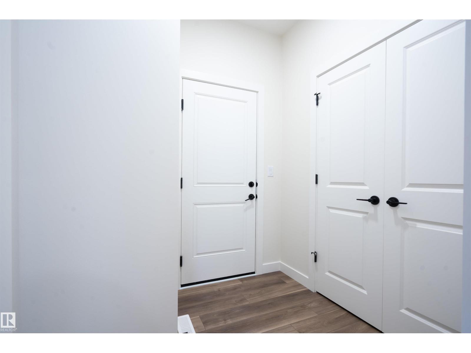 2623 5 Av Sw Property Photo 10