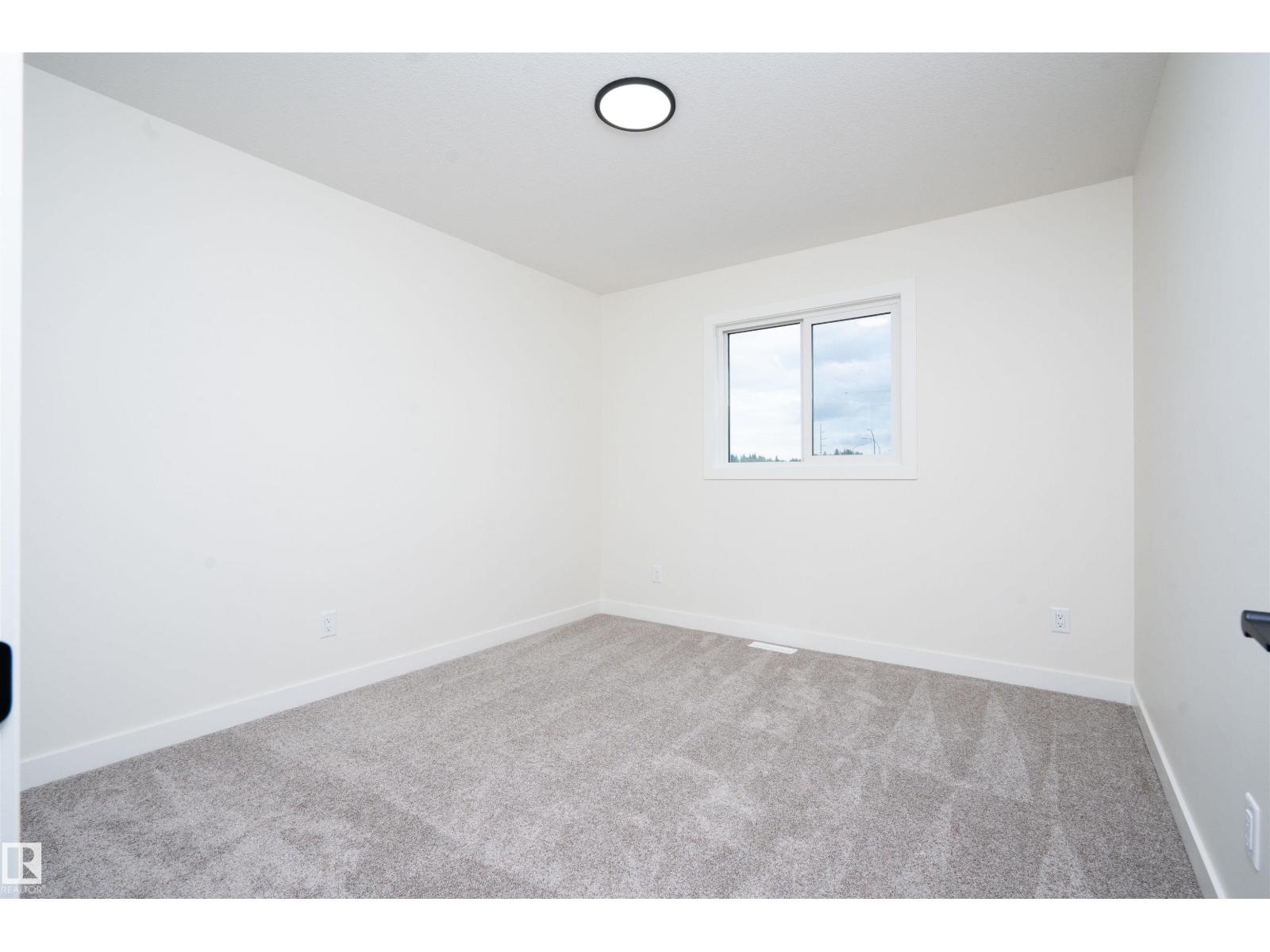 2623 5 Av Sw Property Photo 29