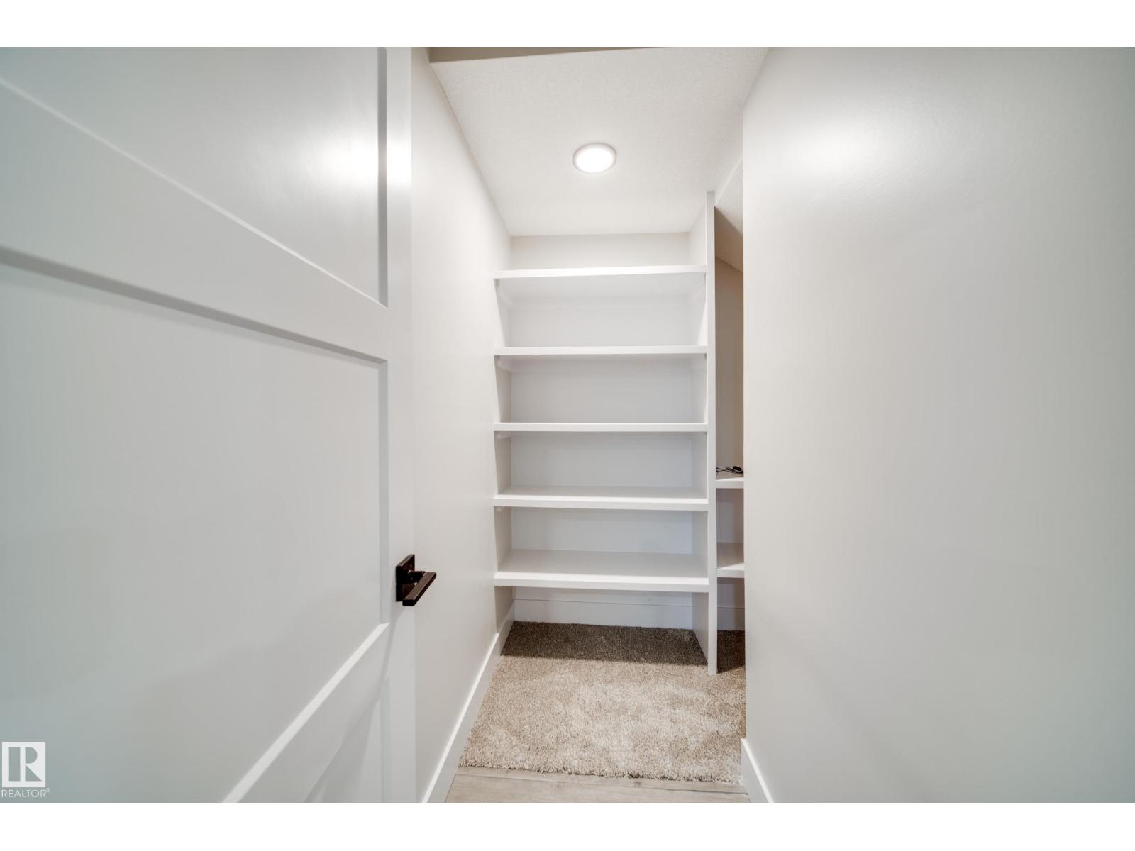 9625 101 St Nw Property Photo 47