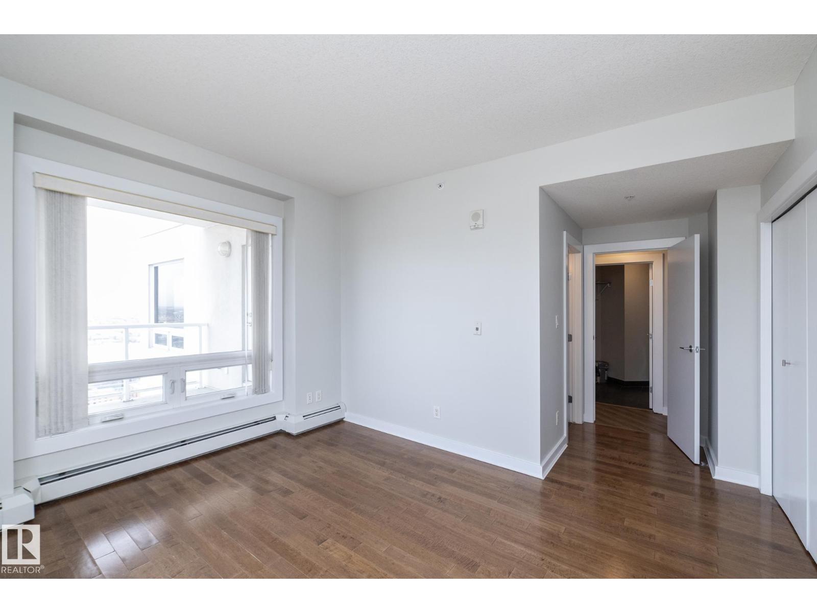 #3104 10152 104 St Nw Property Photo 37