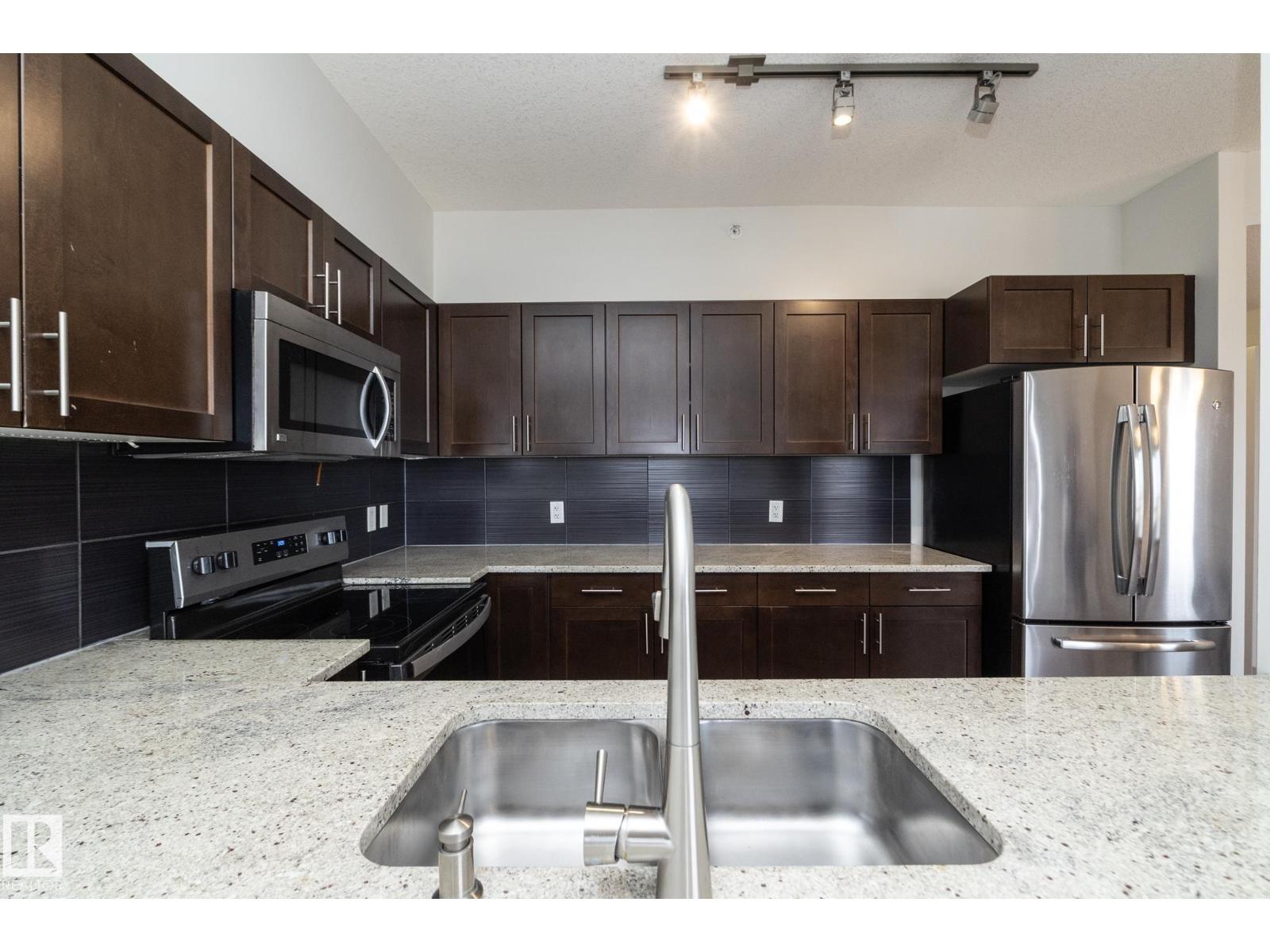 #3104 10152 104 St Nw Property Photo 44