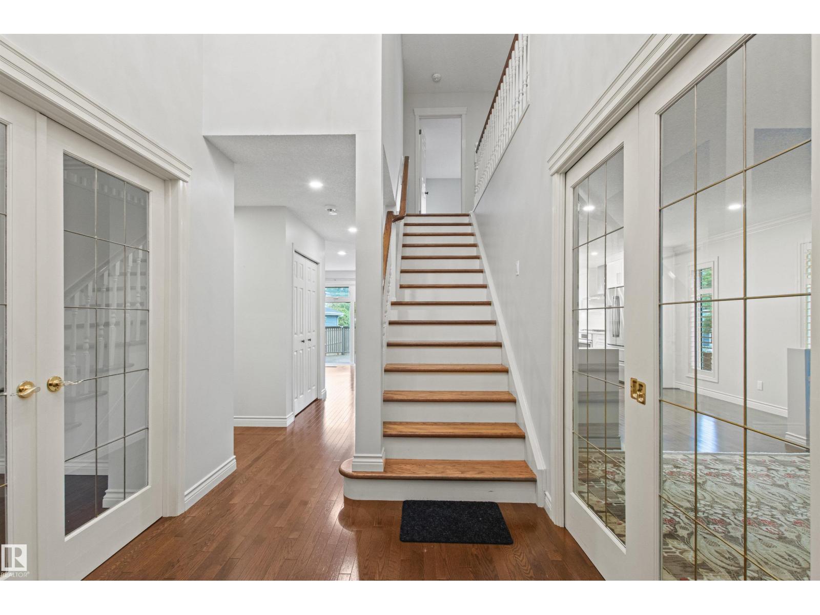 10626 125 St Nw Property Photo 6