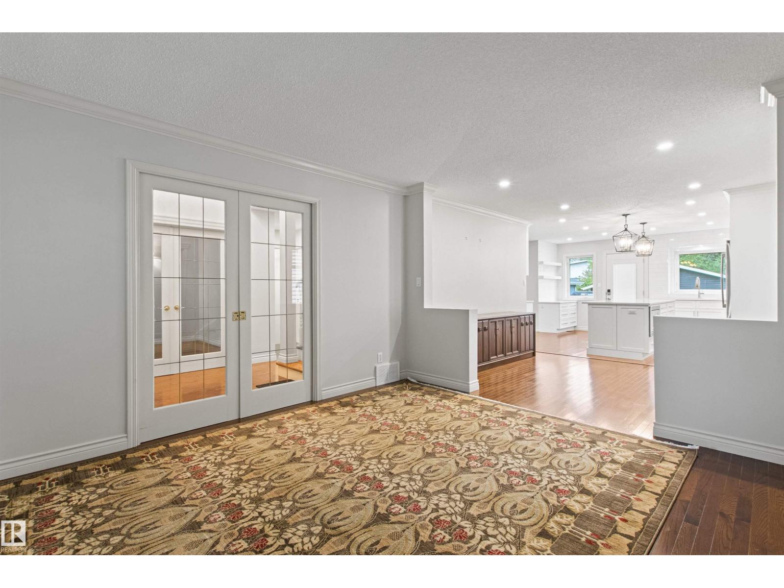 10626 125 St Nw Property Photo 28