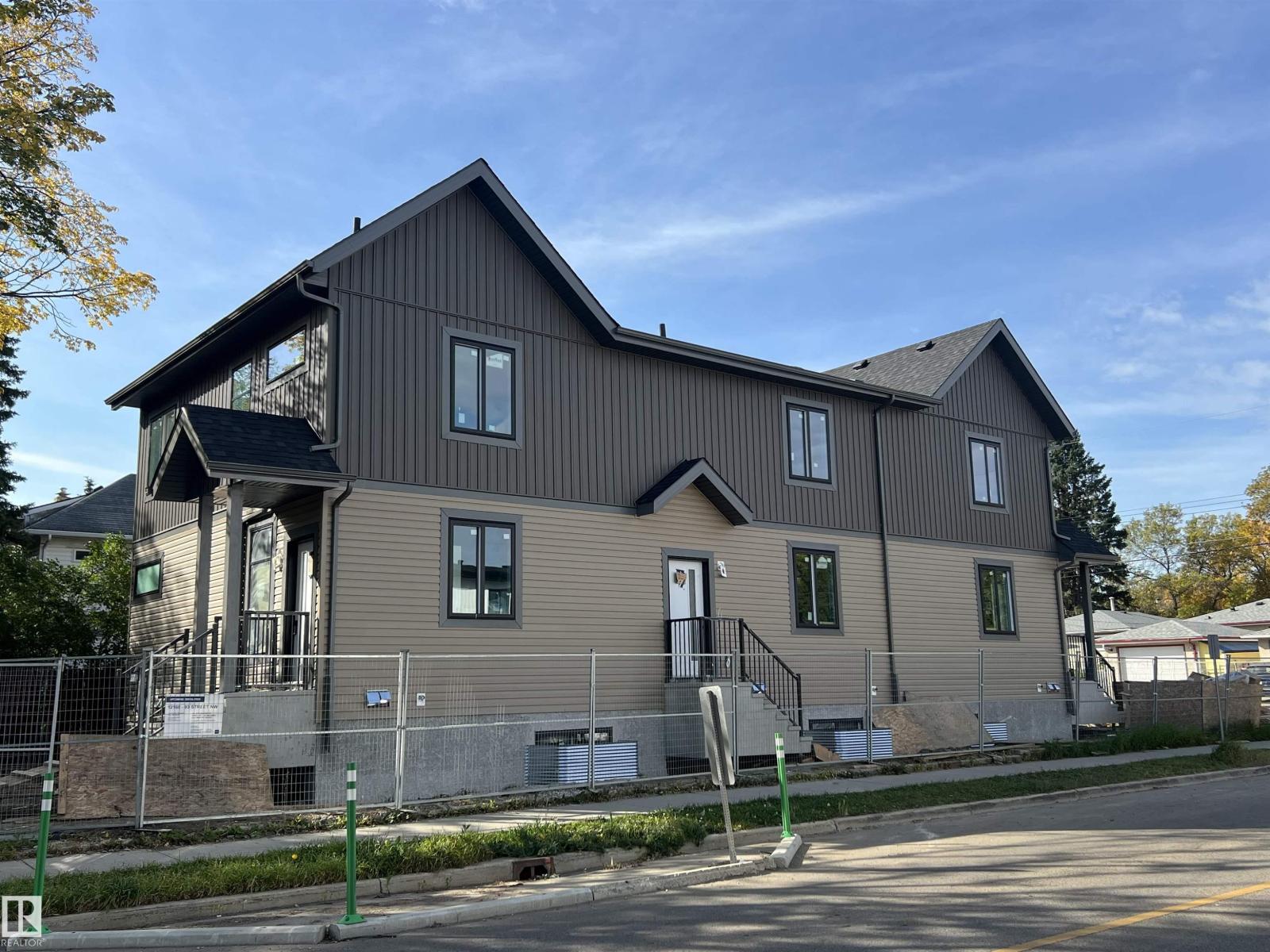 12160 93 ST NW