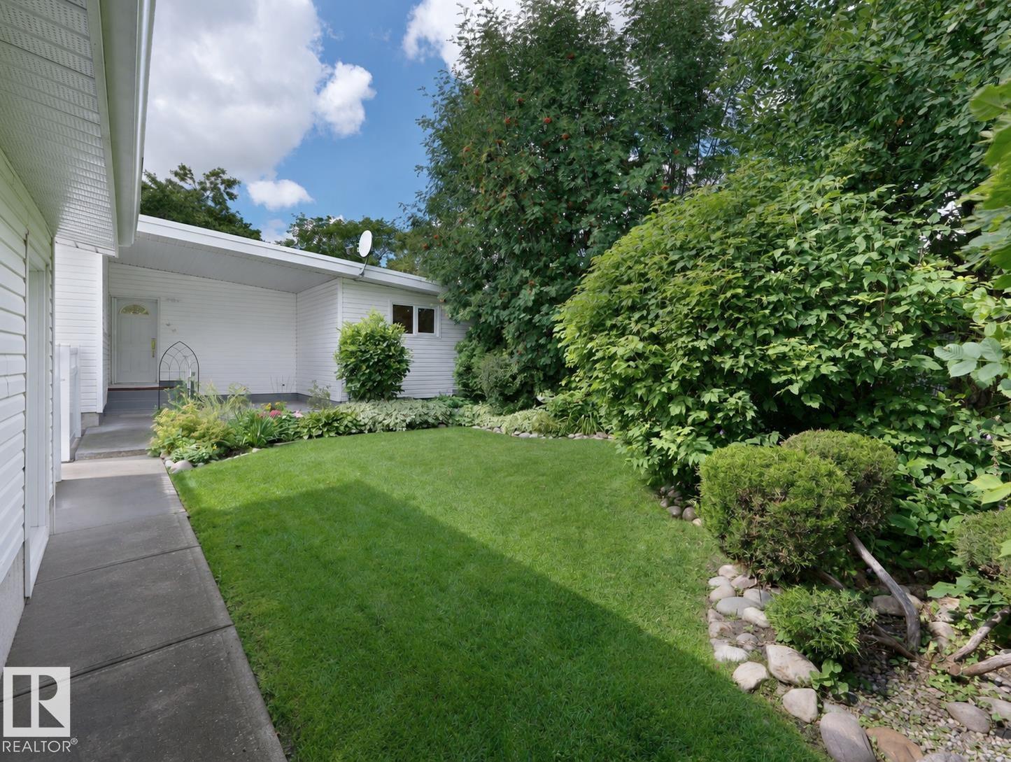 14719 62 St Nw Property Photo 27