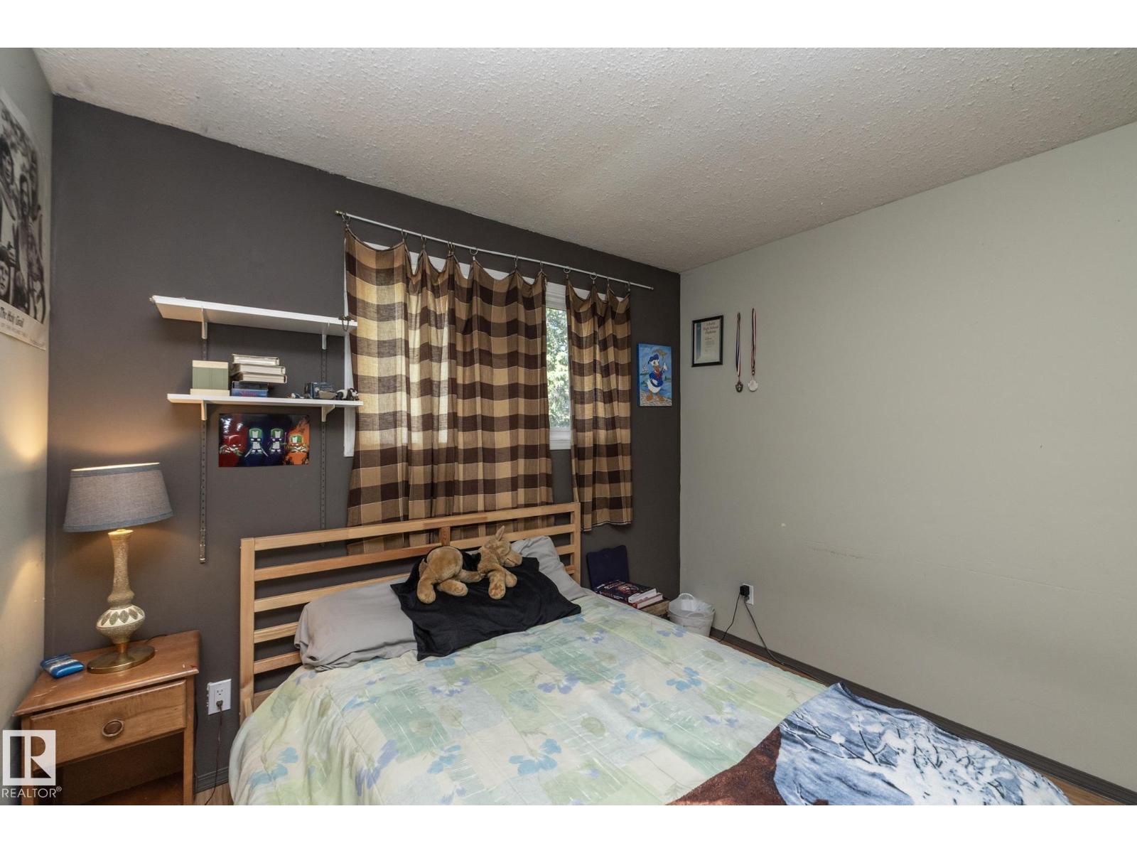 3608 44 St Property Photo 14