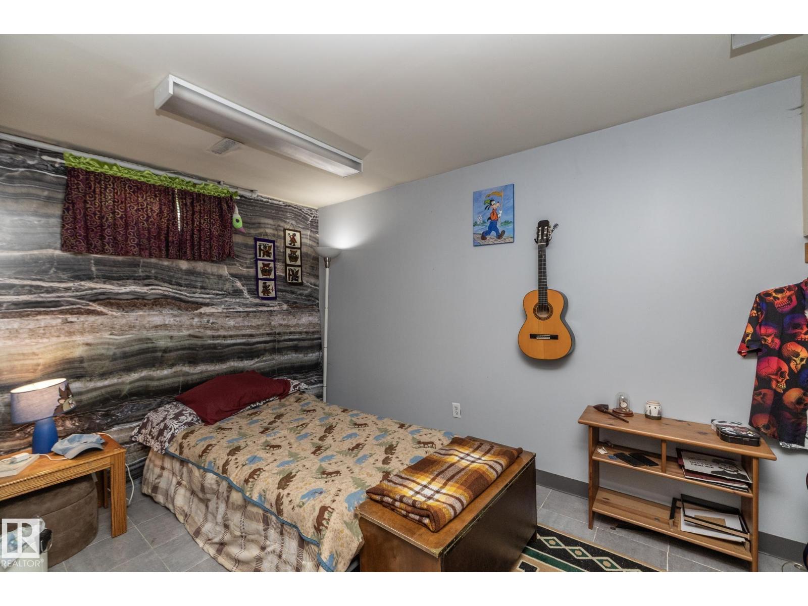 3608 44 St Property Photo 18