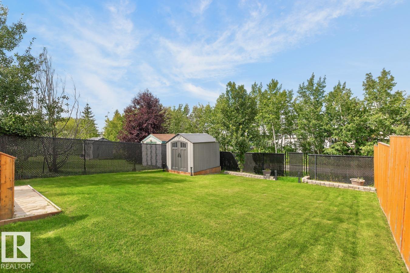 10 Douglas Cr Property Photo 2