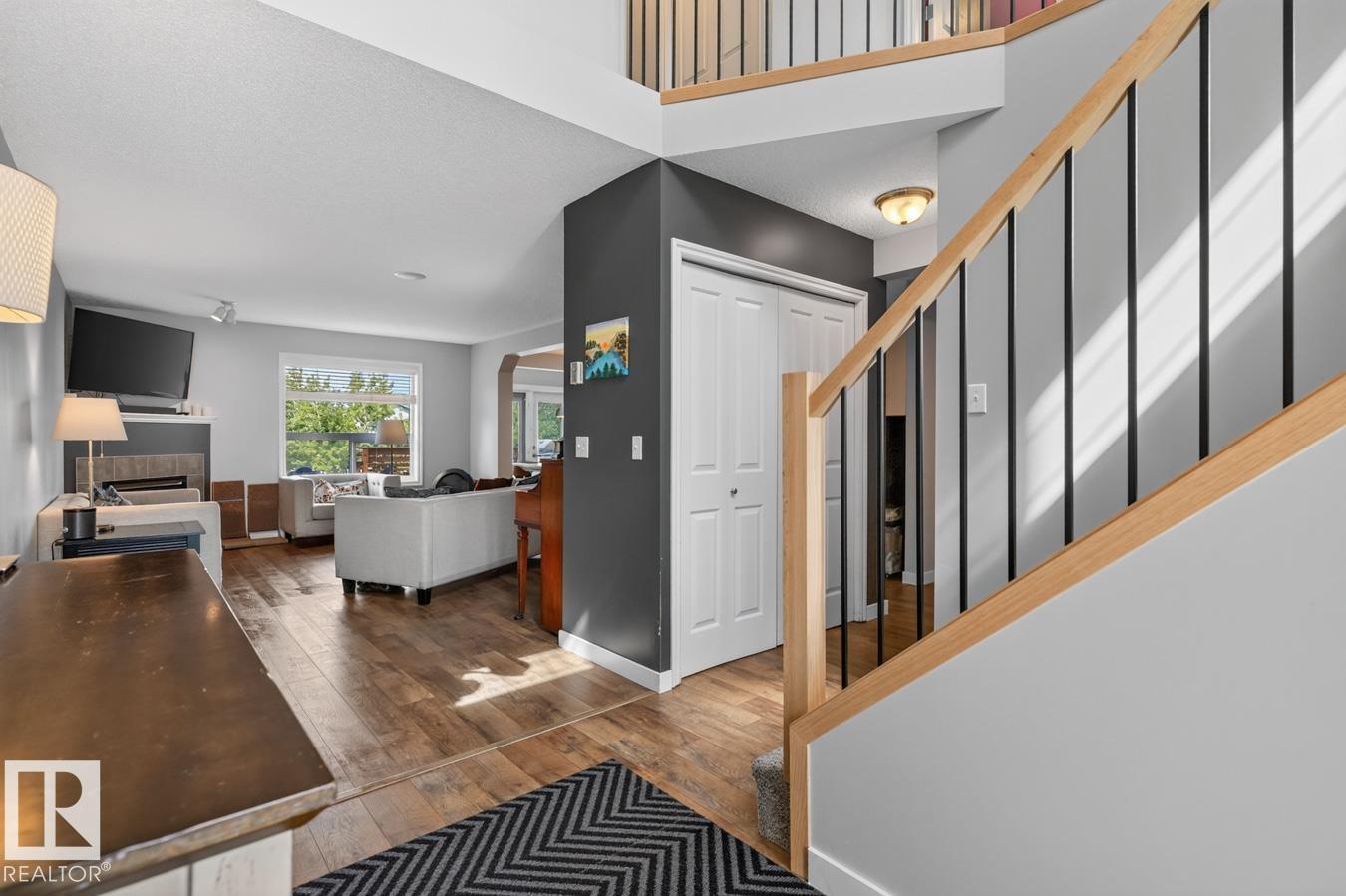 10 Douglas Cr Property Photo 4