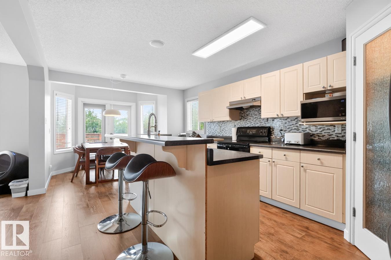 10 Douglas Cr Property Photo 10