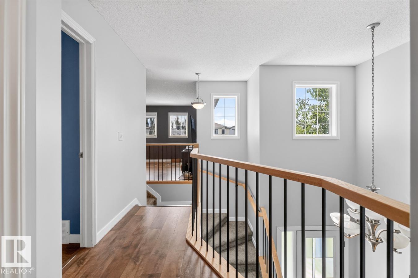 10 Douglas Cr Property Photo 23