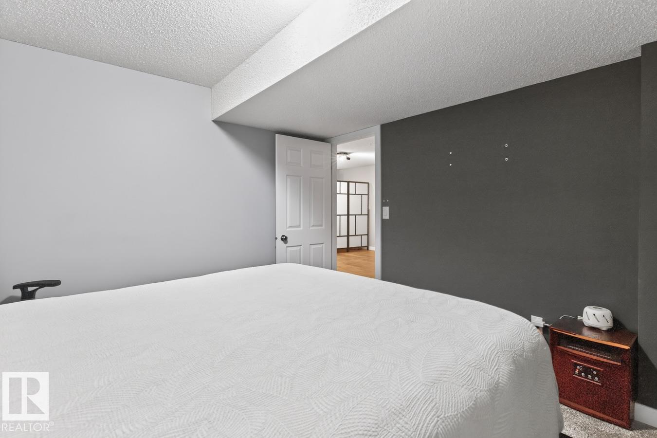 10 Douglas Cr Property Photo 37