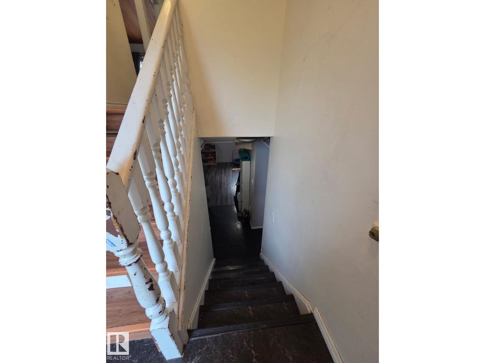 3511 28 Av Nw Property Photo 31