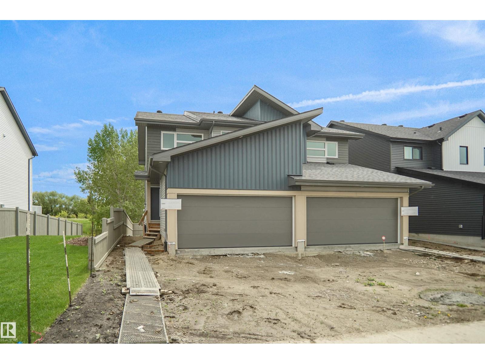 181 Munn WY Property Photo 1