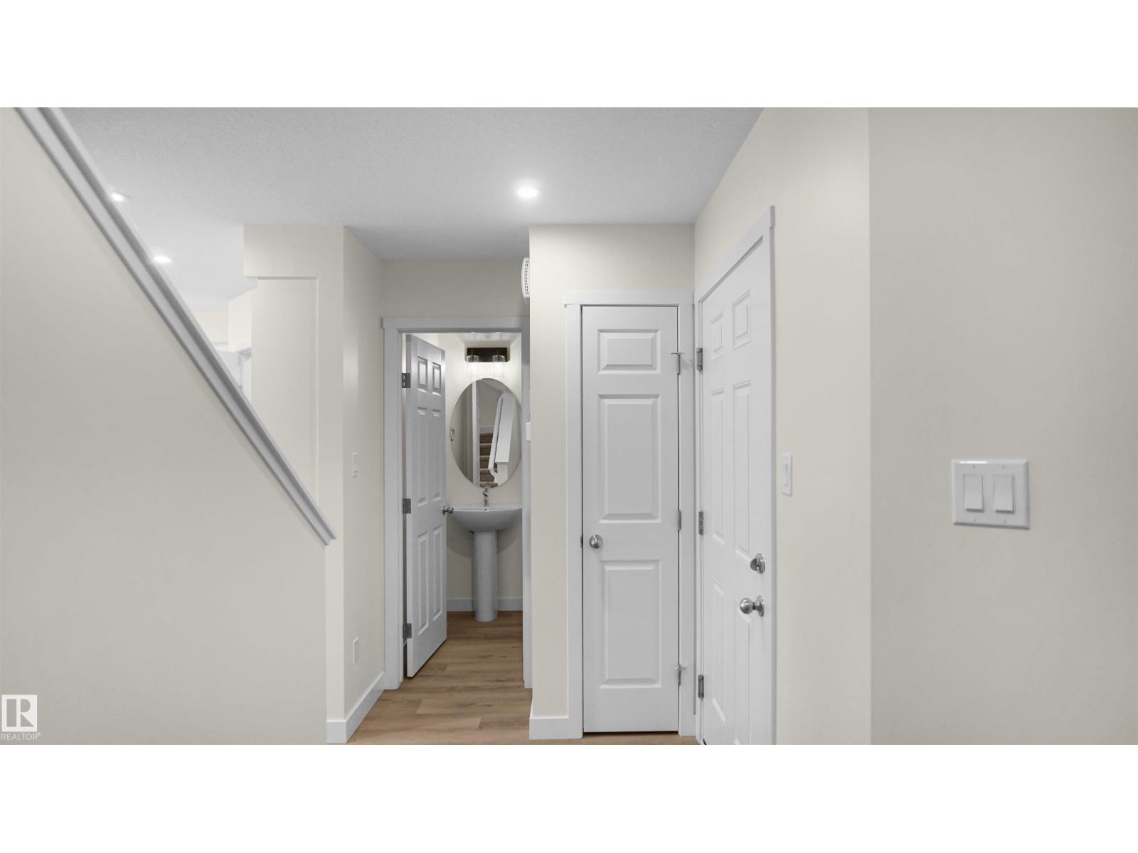 183 Munn Wy Property Photo 2