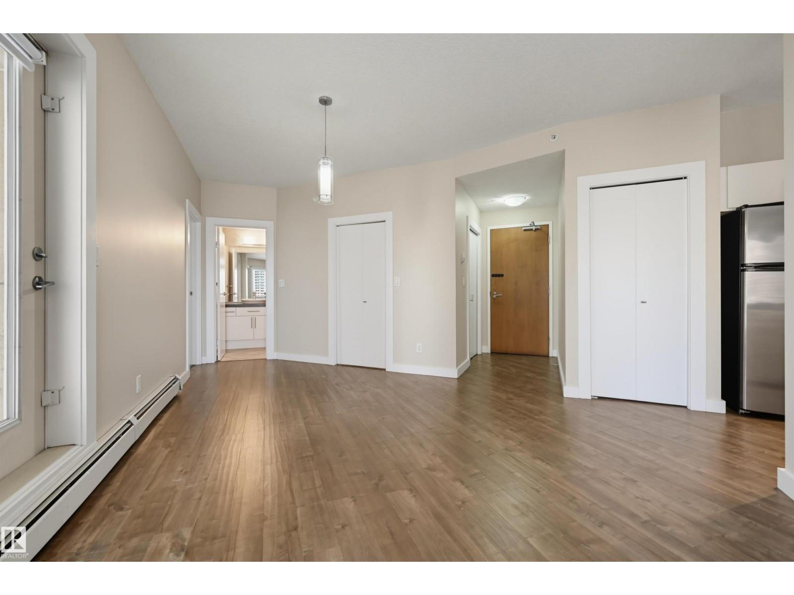 #801 10136 104 St Nw Property Photo 10