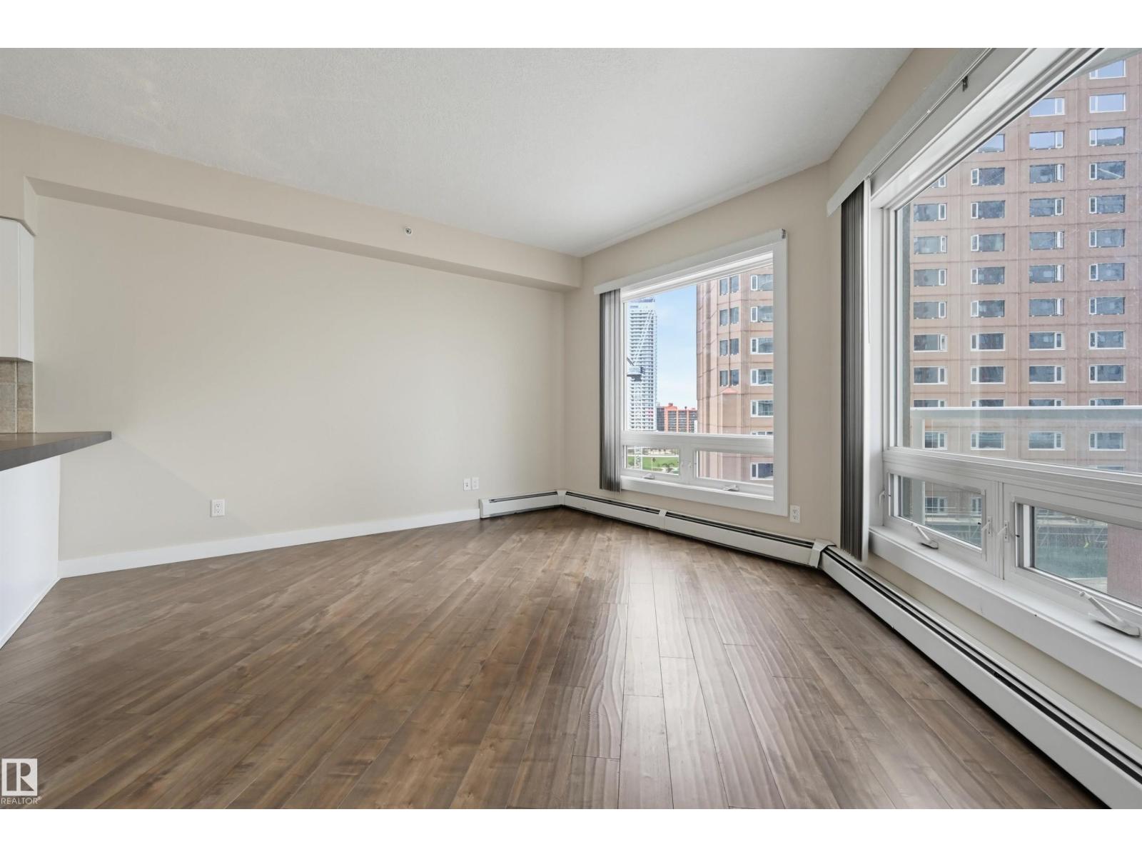 #801 10136 104 St Nw Property Photo 17