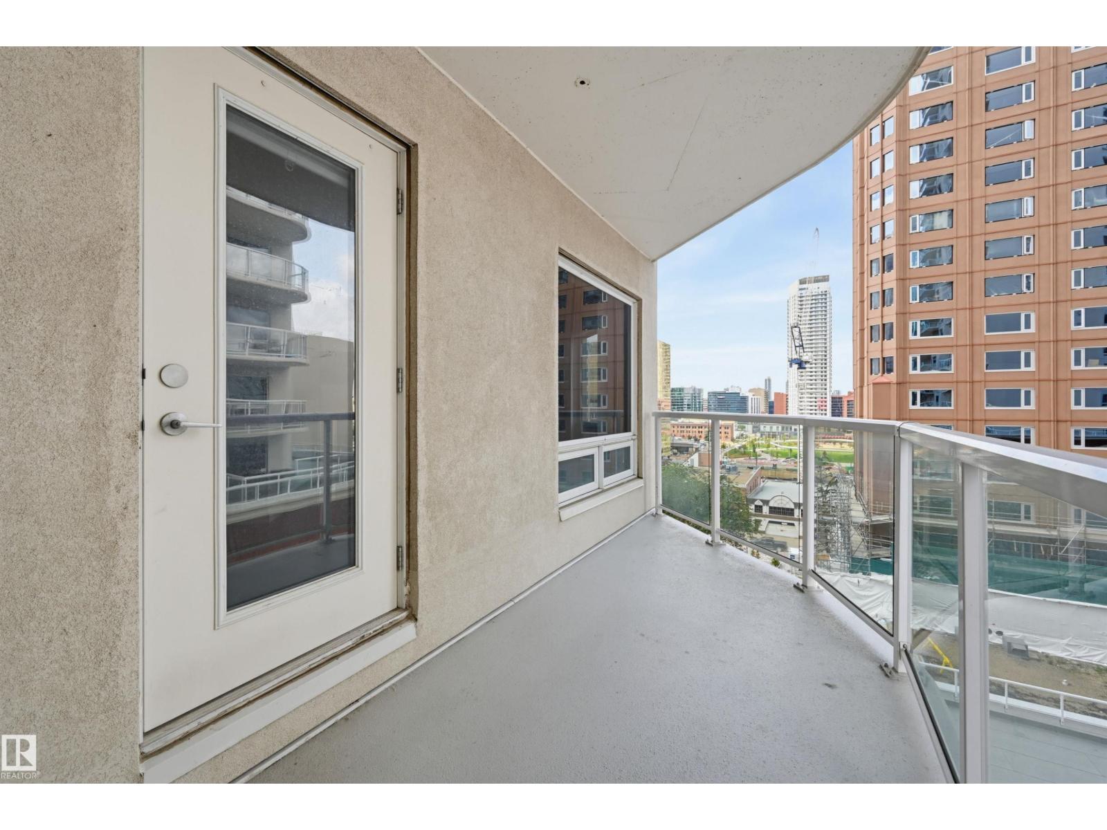 #801 10136 104 St Nw Property Photo 23