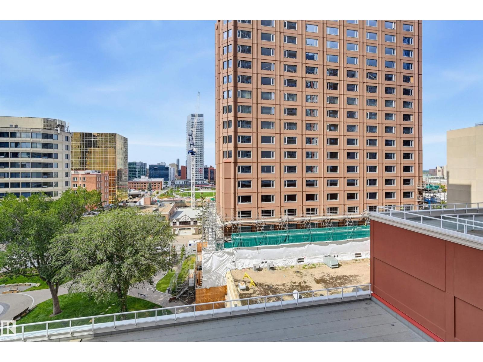 #801 10136 104 St Nw Property Photo 25