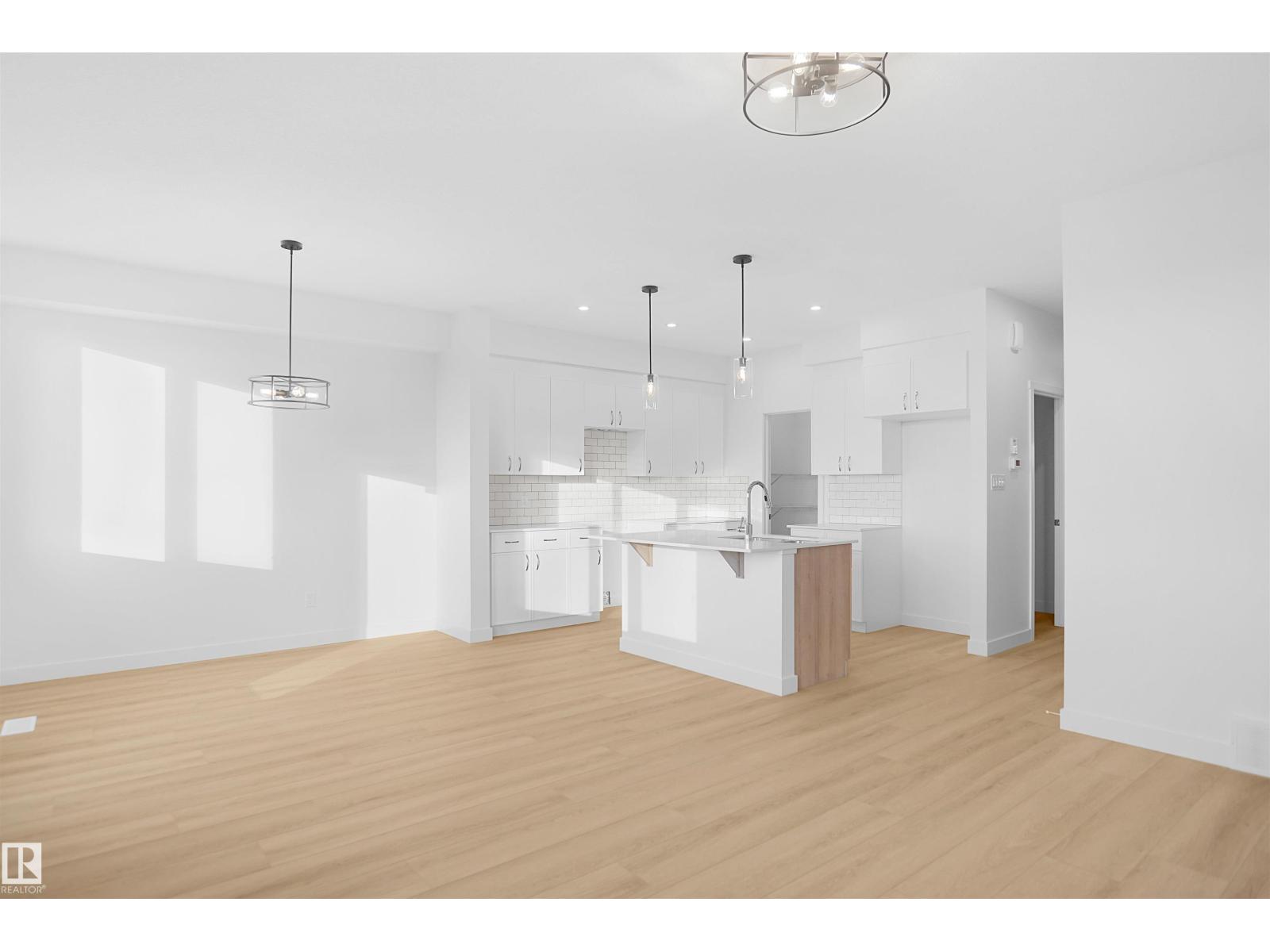 1753 Westerra Wd Property Photo 5