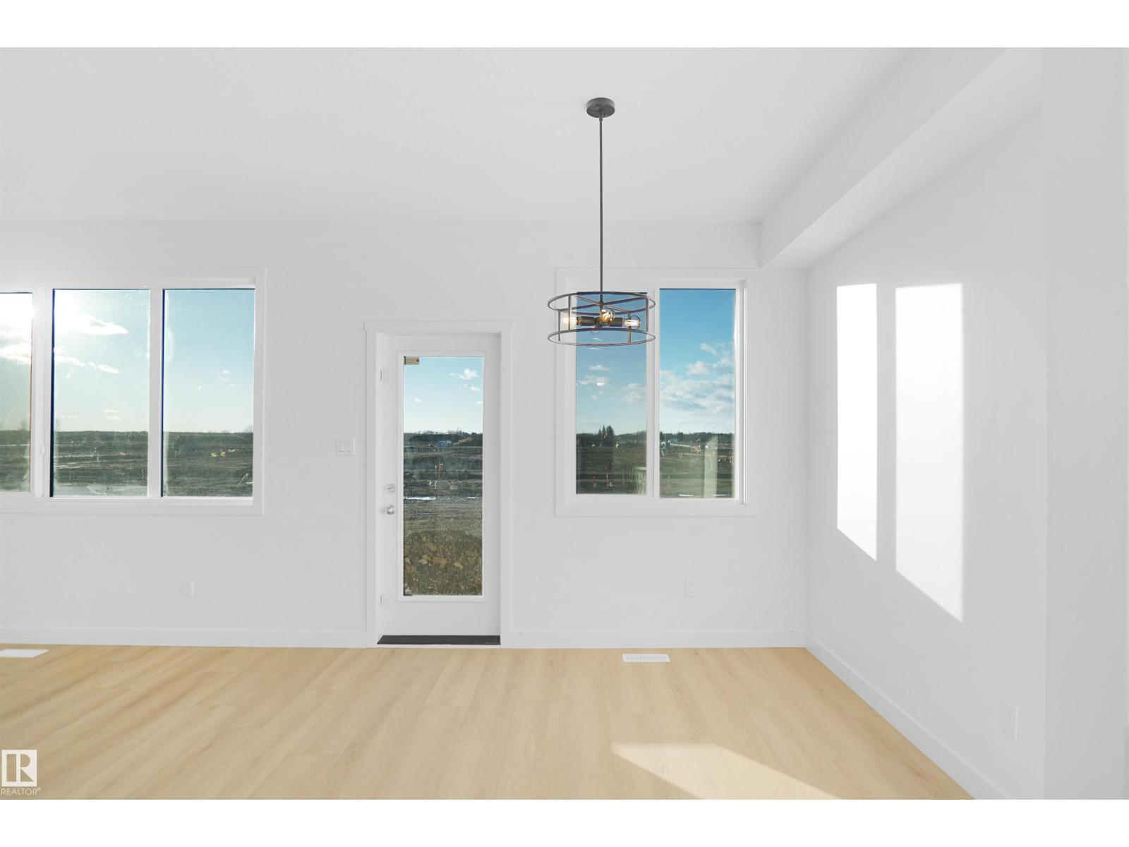 1753 Westerra Wd Property Photo 8