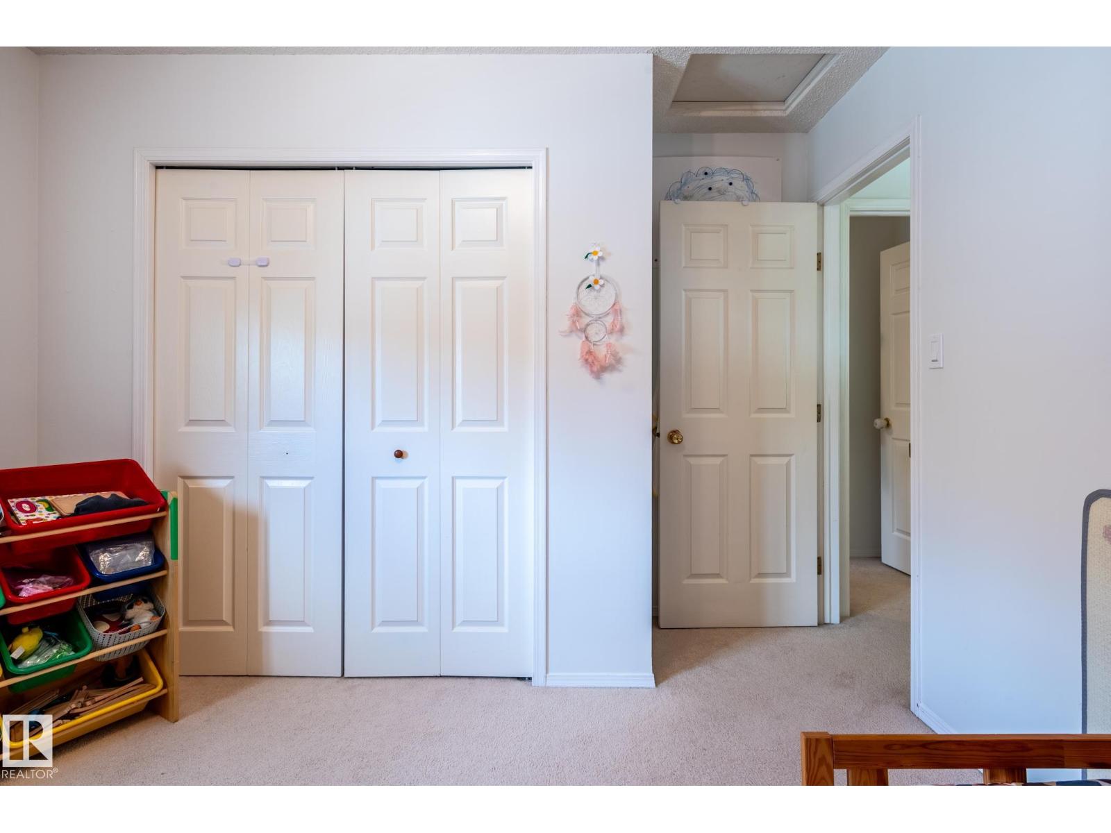 435 Ormsby Rd W Nw Property Photo 27