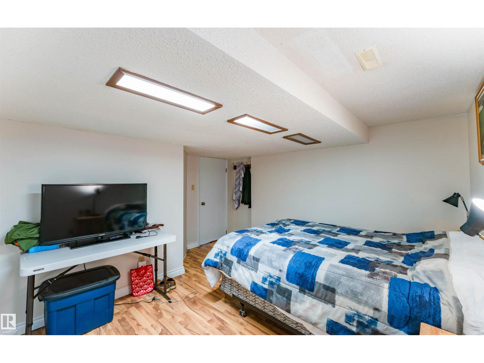 190 Gariepy Cr Nw Property Photo 50
