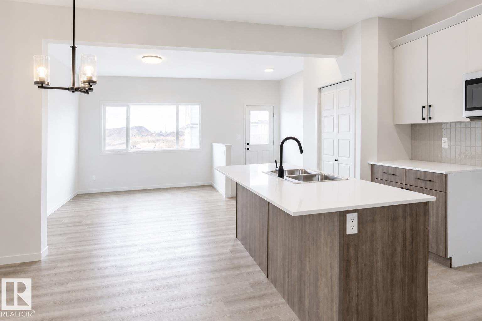 219 157 Av Ne Property Photo 6