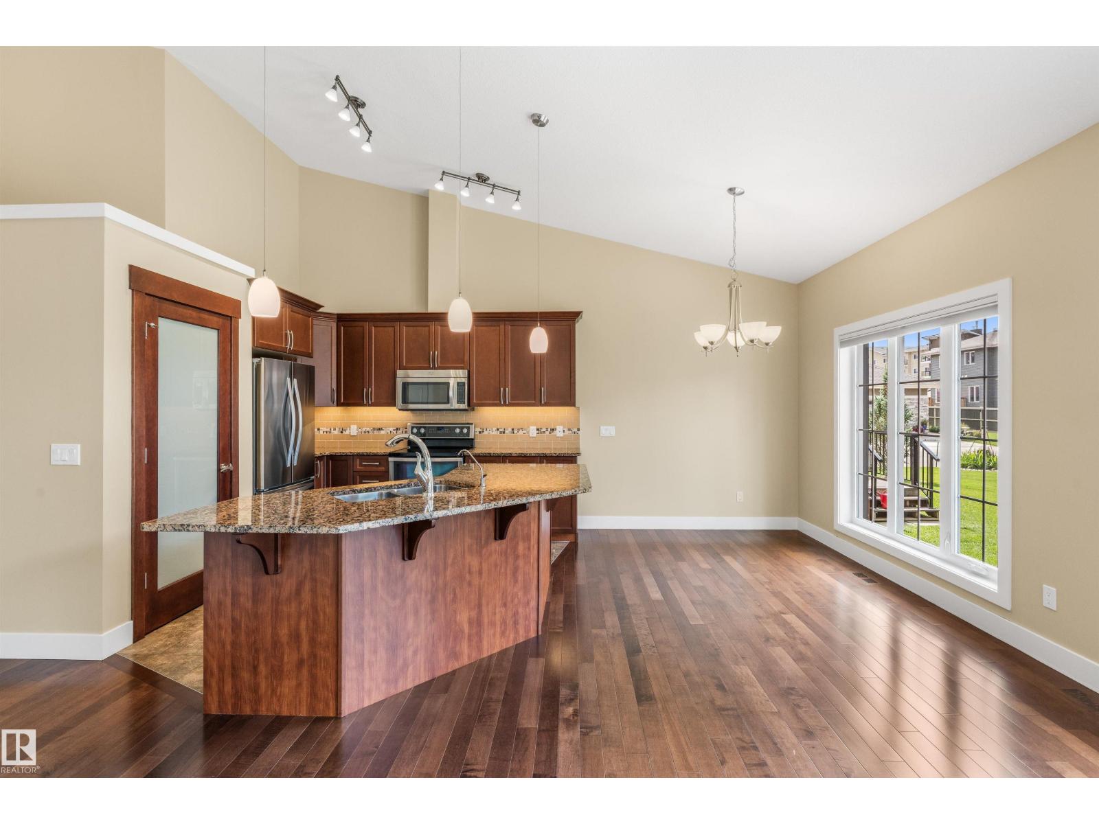 #214 50 Heatherglen Dr Property Photo 16