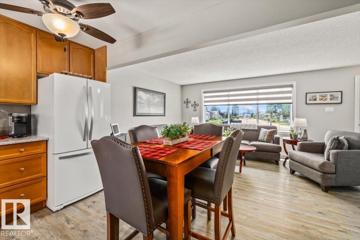 7408 133 Av Nw Property Photo 10