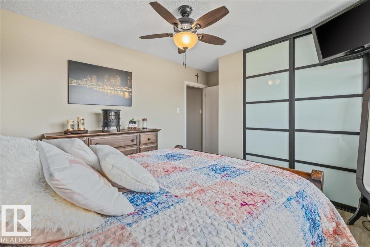 7408 133 Av Nw Property Photo 17