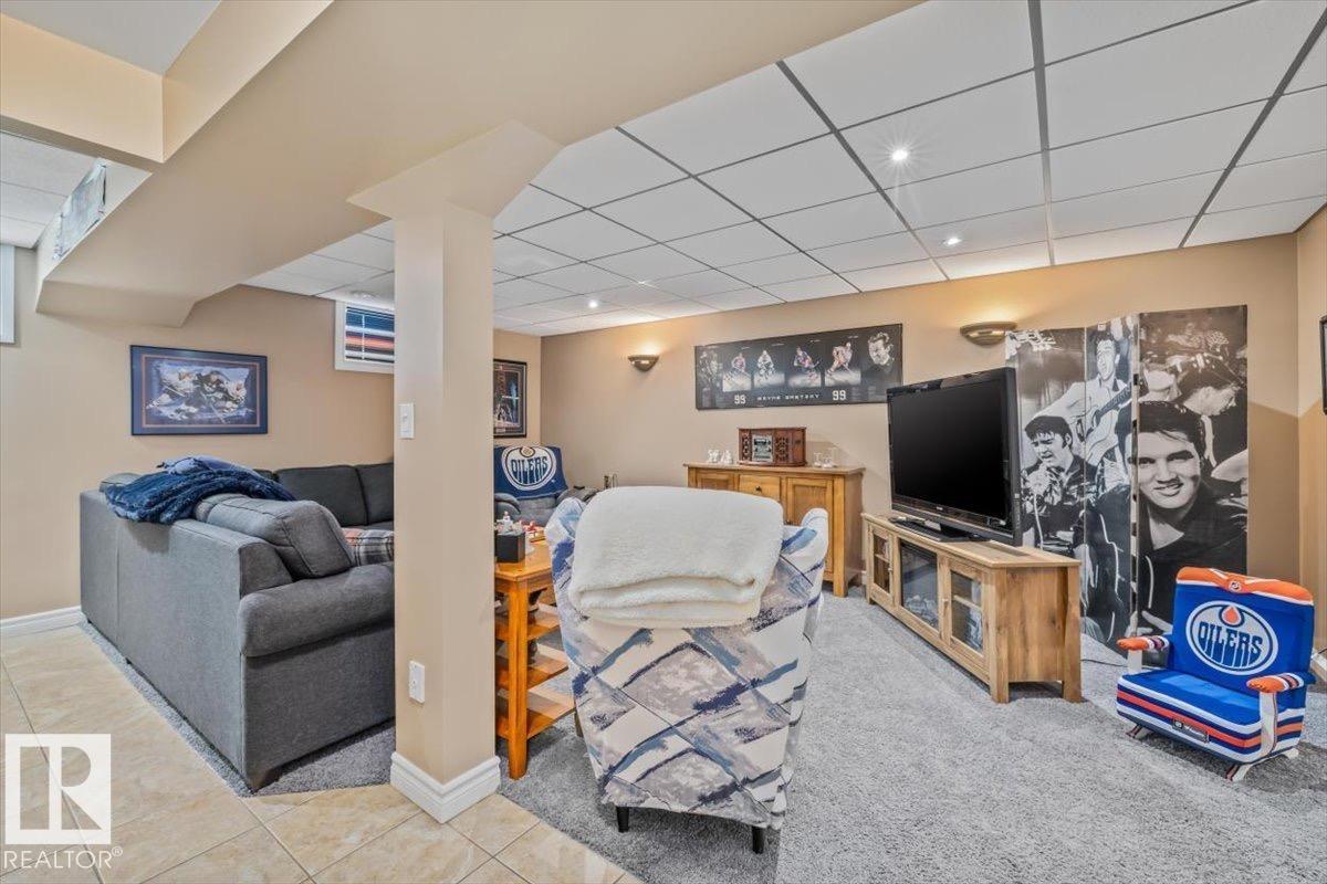 7408 133 Av Nw Property Photo 23
