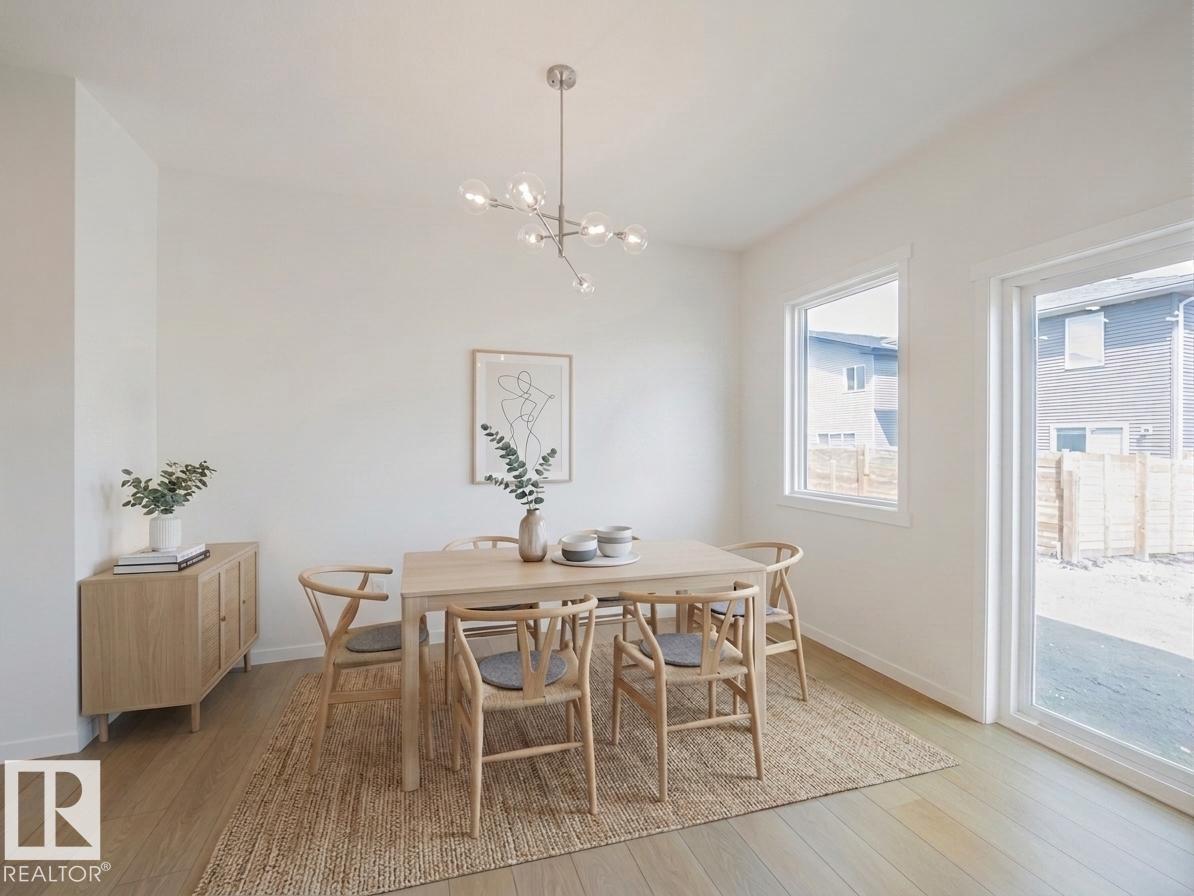 76 Nerine Cr Property Photo 2