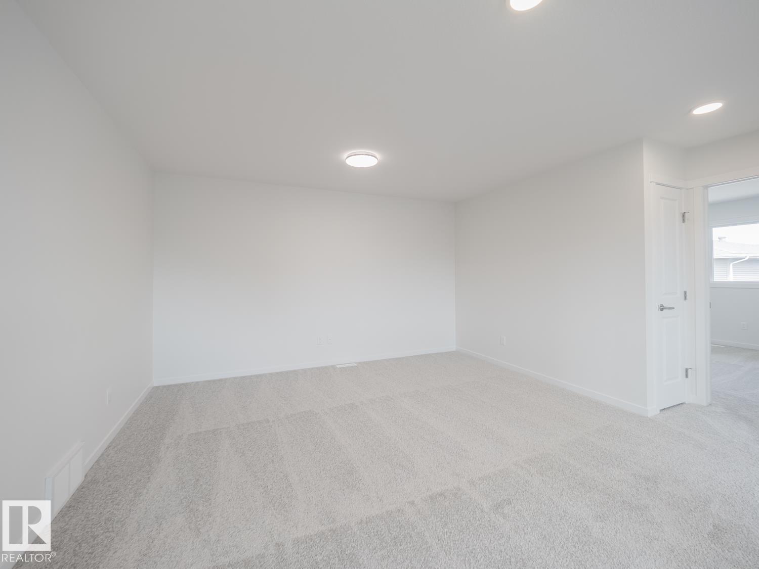 76 Nerine Cr Property Photo 23