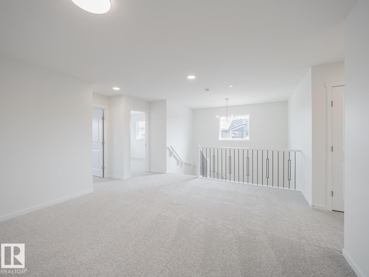 76 Nerine Cr Property Photo 24