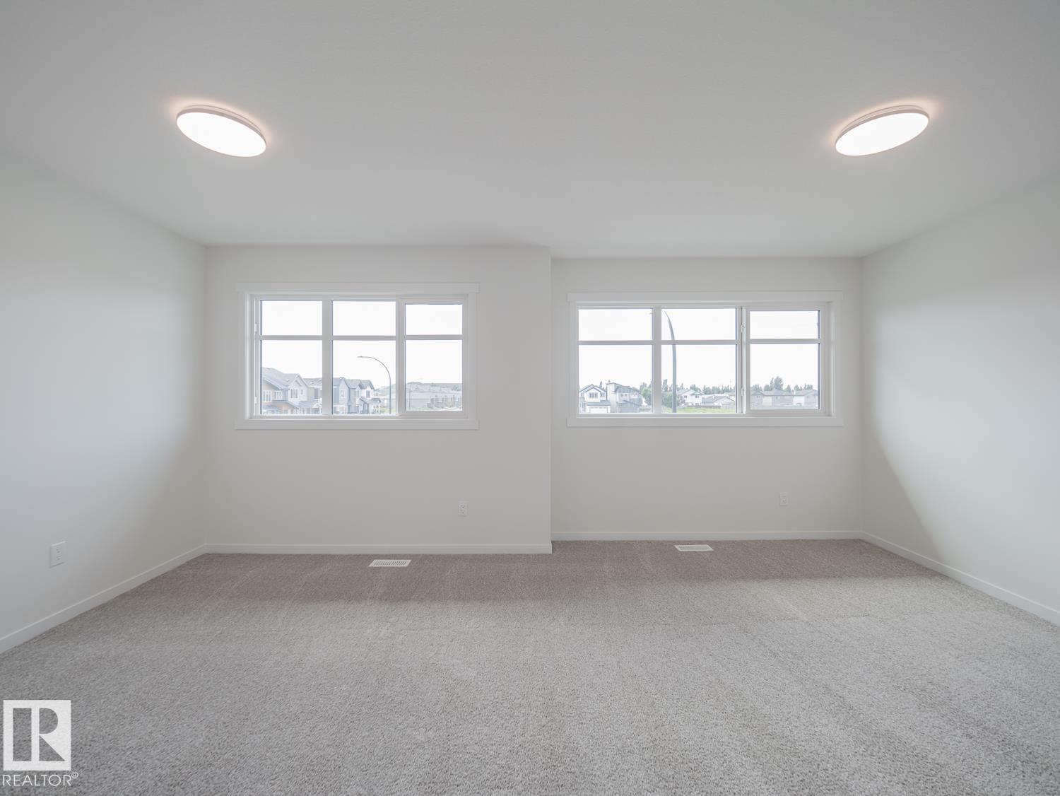 76 Nerine Cr Property Photo 26