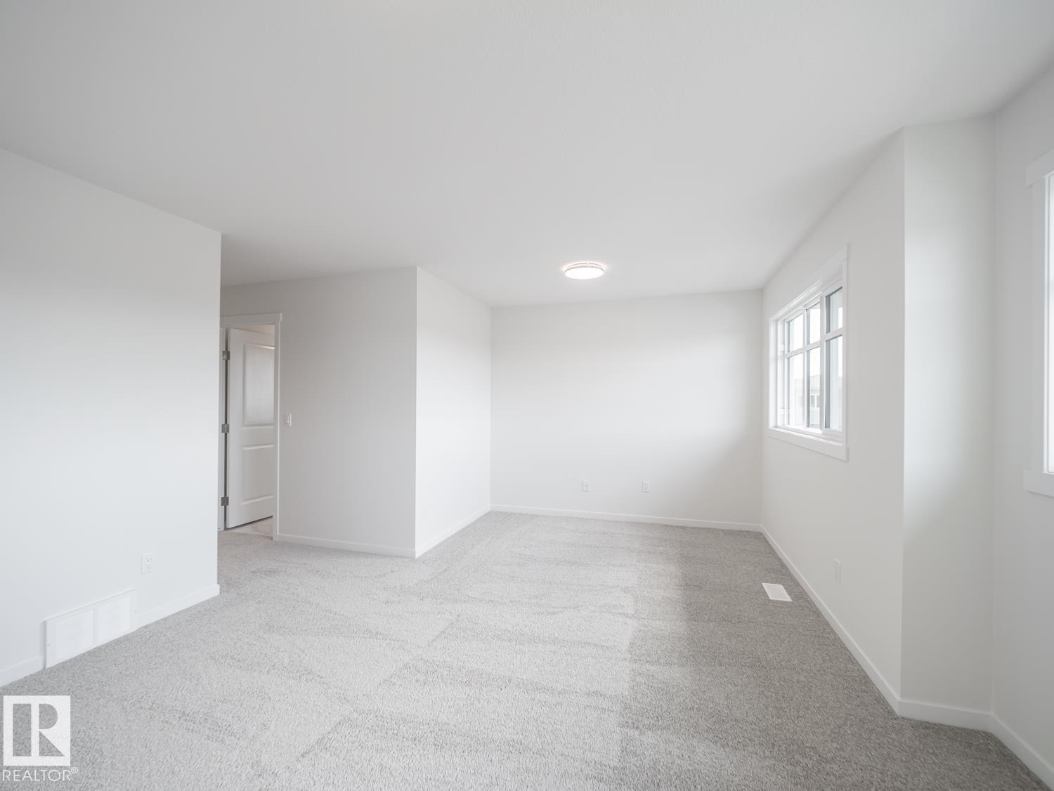 76 Nerine Cr Property Photo 28