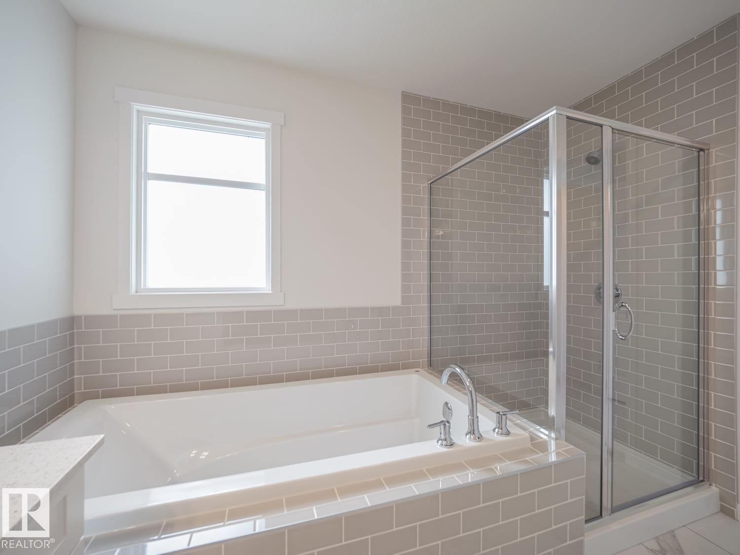 76 Nerine Cr Property Photo 30
