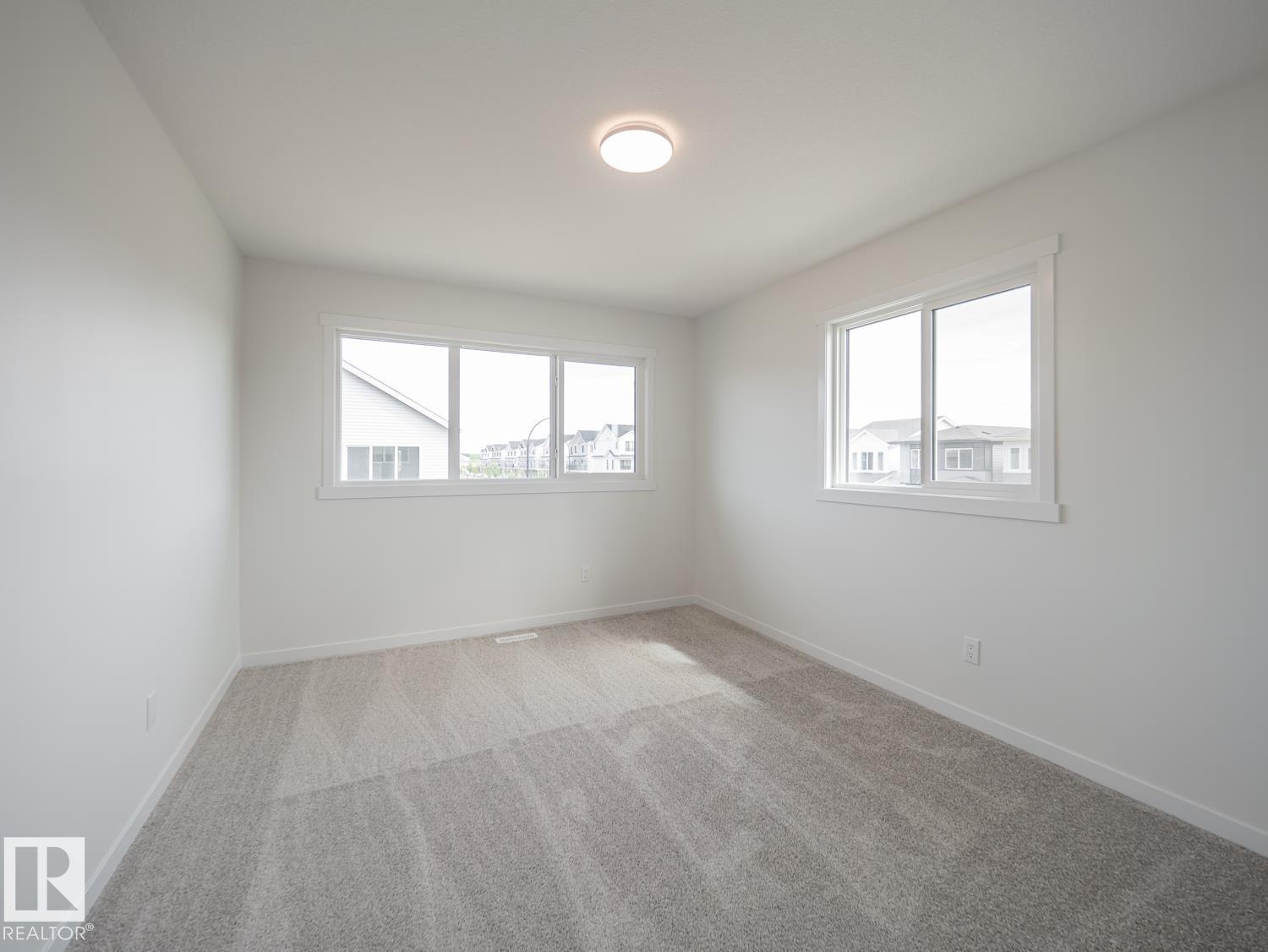 76 Nerine Cr Property Photo 33